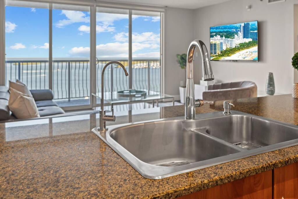 Ocean View 35Th Floor, In The Heart Of Miami Lägenhet Exteriör bild